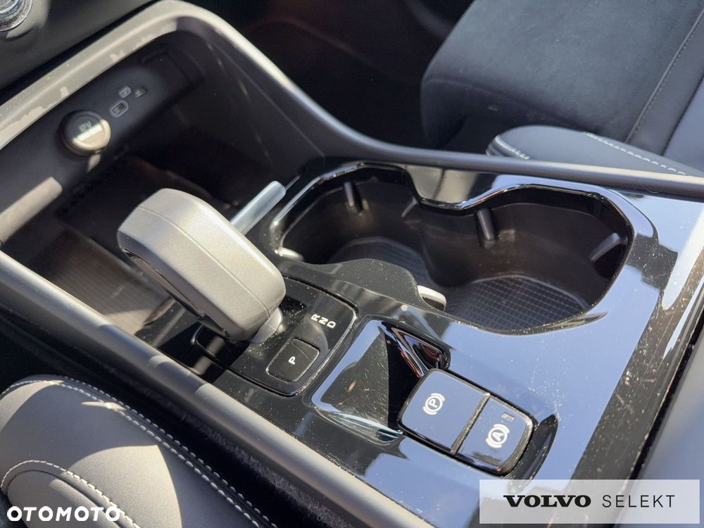 Volvo XC 40 - 16