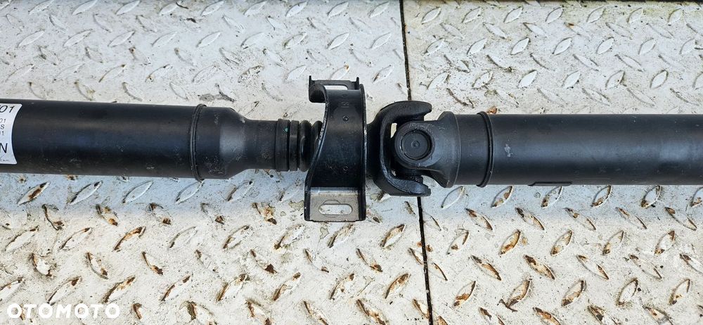 Mercedes C Klasa W205 SEDAN 180 200 1.8 2.0 CGI skrzynia manualna Wał napędowy A2058701 - 4