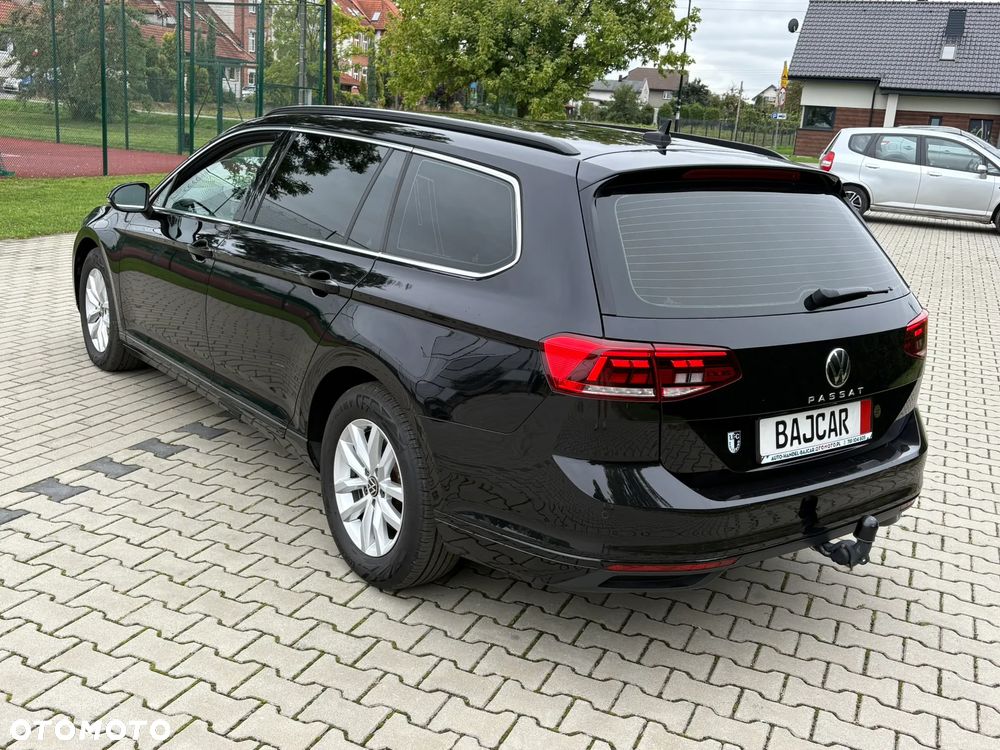 Volkswagen Passat Variant 2.0 TDI SCR DSG Conceptline - 5