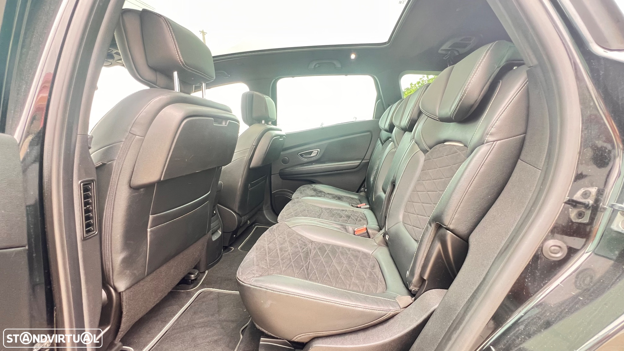 Renault Grand Scénic 1.7 Blue dCi Bose Edition EDC - 21
