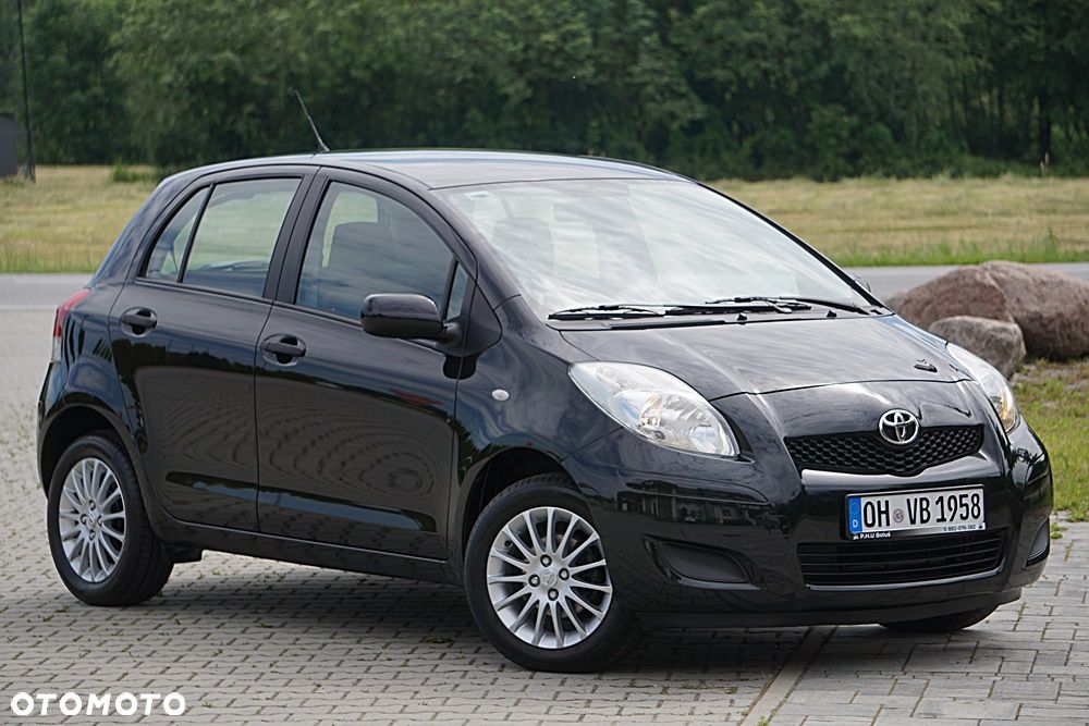 Toyota Yaris - 2