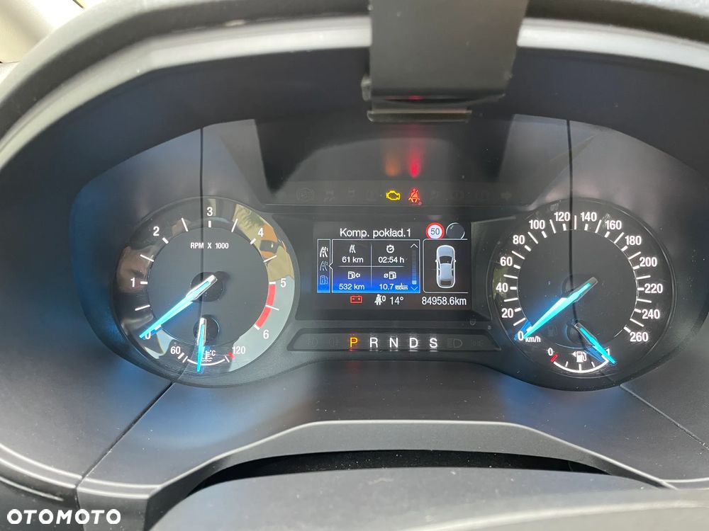 Ford S-Max - 10