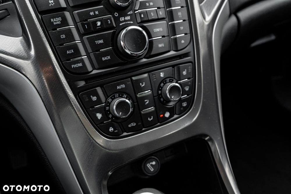 Opel Astra 1.4 Turbo - 38