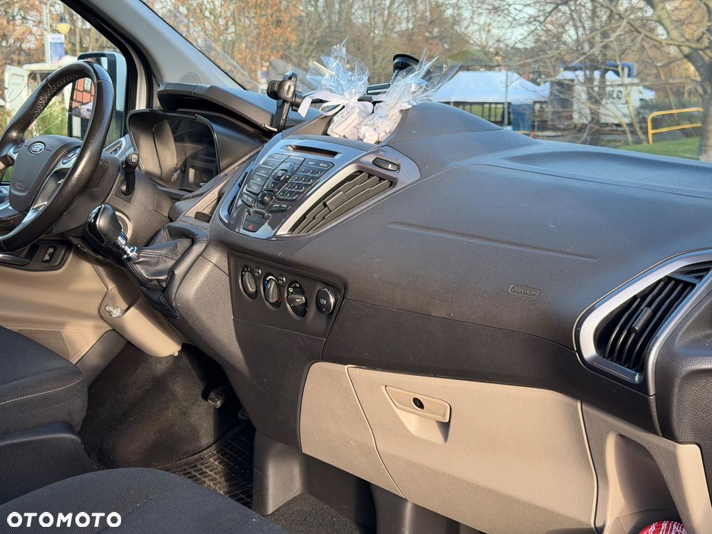 Ford Tourneo Custom 2.0 TDCi L1 Sport - 10