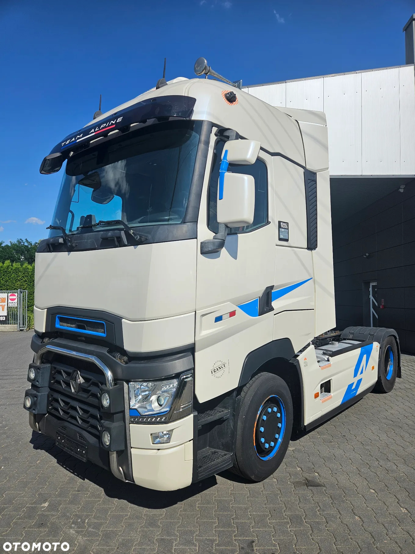 Renault GAMA T 520 / TEAM ALPINE / - 2