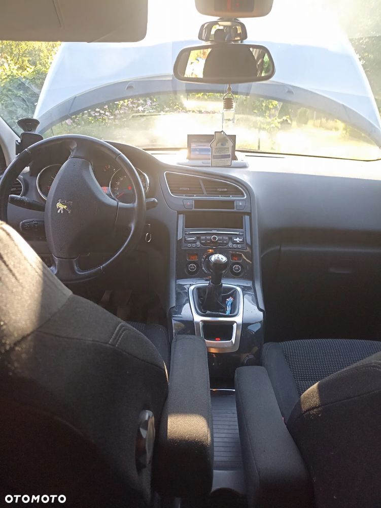 Peugeot 5008 1.6 Active 7os - 2