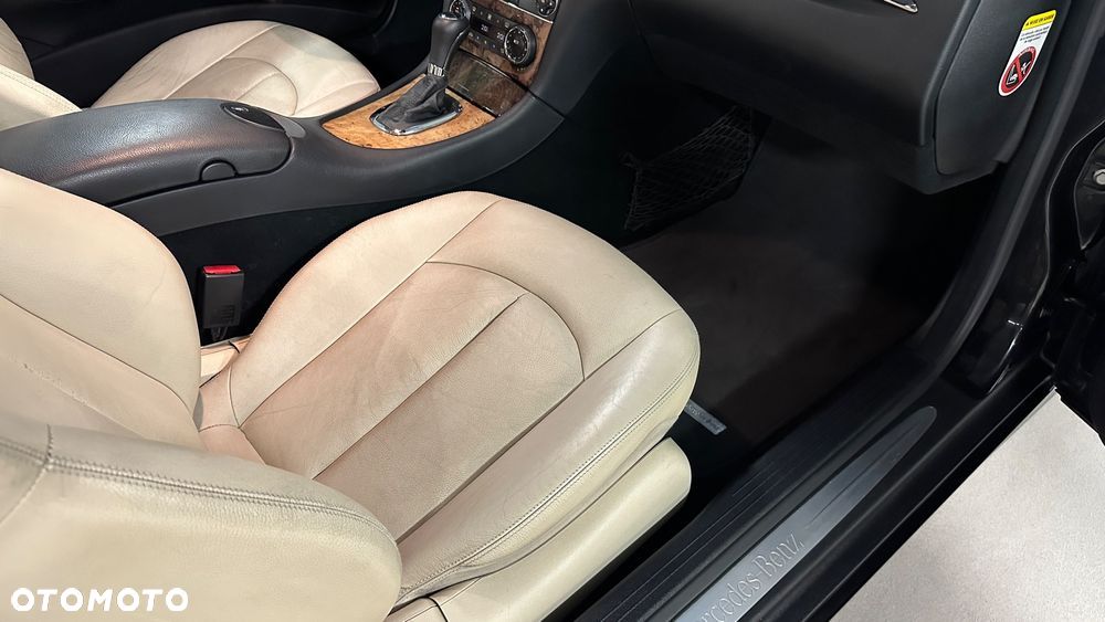 Mercedes-Benz CLK 350 Avantgarde - 25