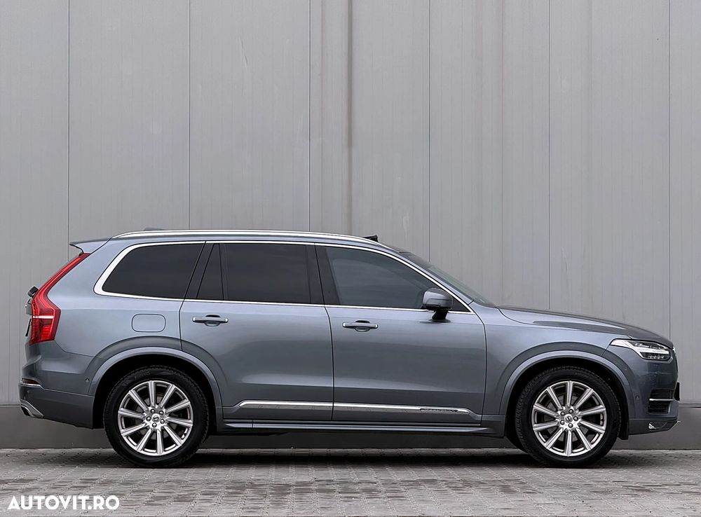 Volvo XC 90 D5 AWD Geartronic Inscription - 9