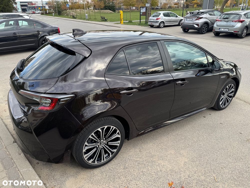 Toyota Corolla 1.8 Hybrid Comfort - 4