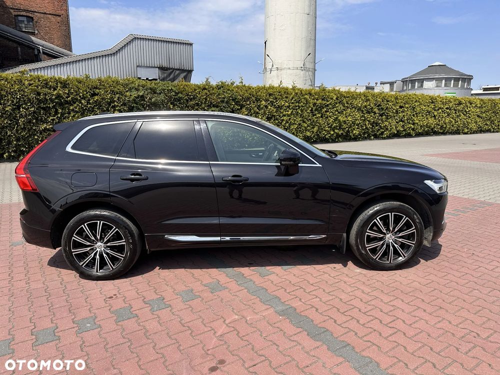 Volvo XC 60 D5 SCR AWD Inscription - 3