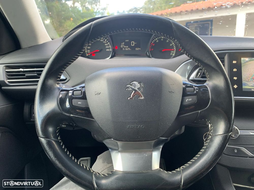 Peugeot 308 SW 1.2 PureTech Style J17 - 15