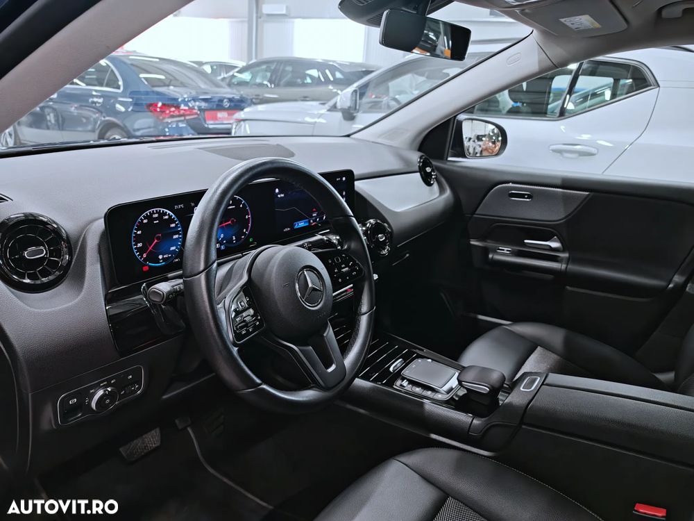 Mercedes-Benz GLA 200 d Aut. - 8