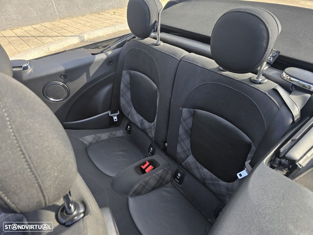 MINI Cabrio Cooper D Aut. - 14