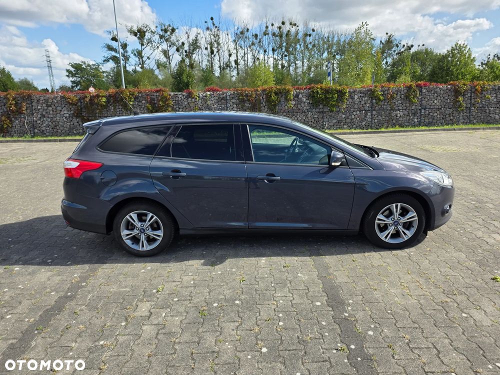 Ford Focus 1.6 TI-VCT Champions Edition - 10