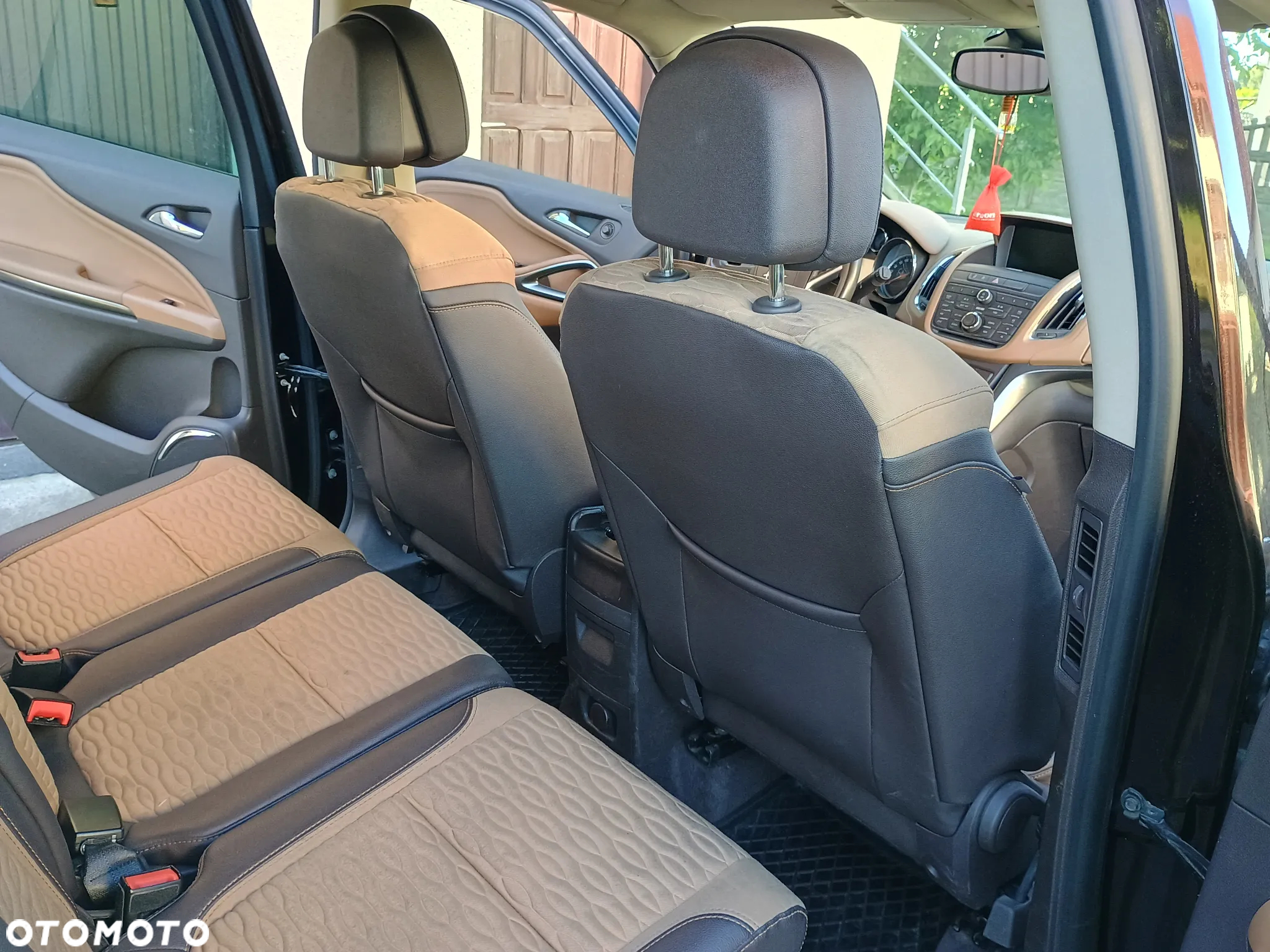 Opel Zafira 2.0 CDTI Cosmo - 4