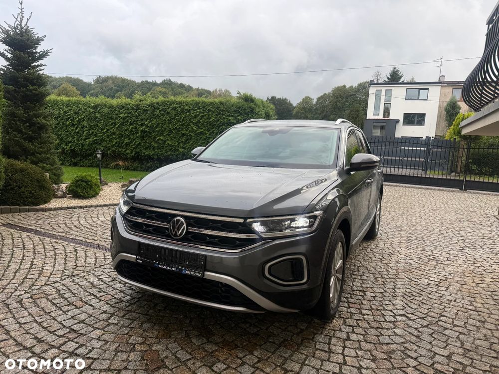 Volkswagen T-Roc 2023 photo 3