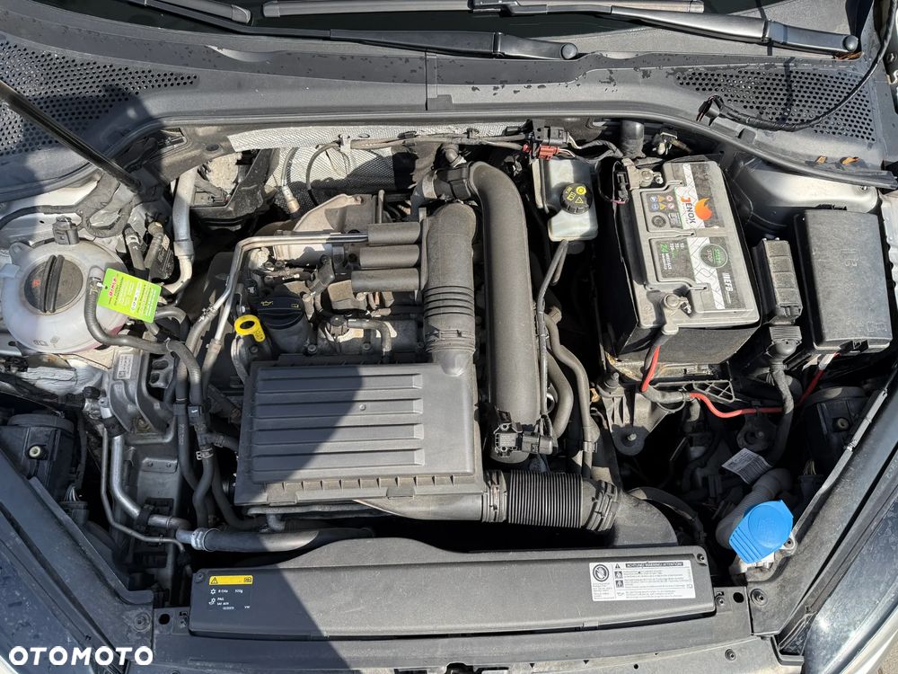 Volkswagen Golf 1.2 TSI BlueMotion Technology Trendline - 36