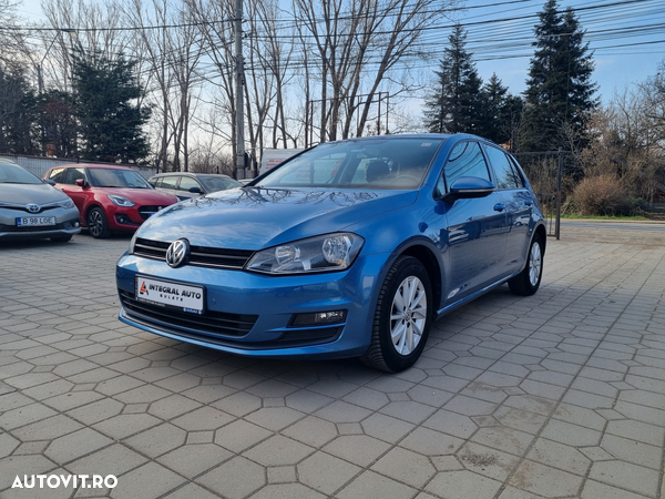 Volkswagen Golf 1.6 TDI DPF DSG BlueMotion Technology Comfortline