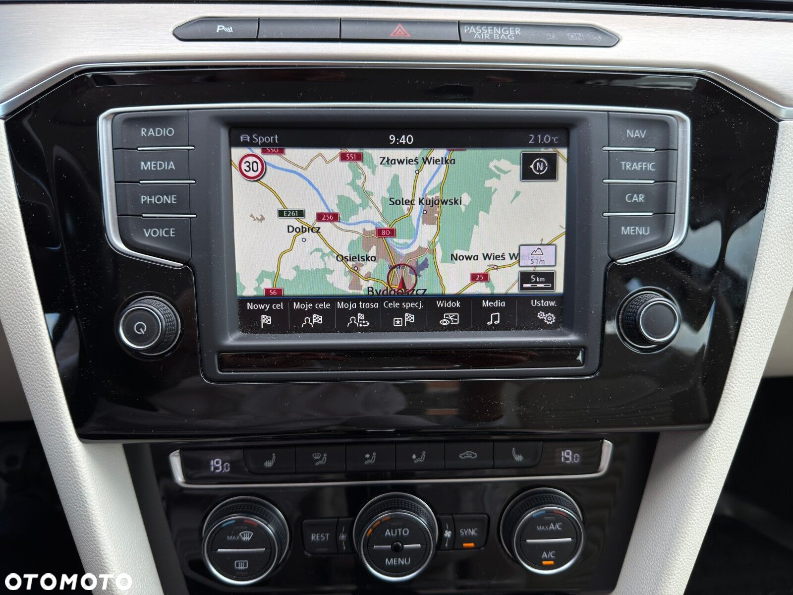 Volkswagen Passat 1.8 TSI BMT Highline DSG - 25