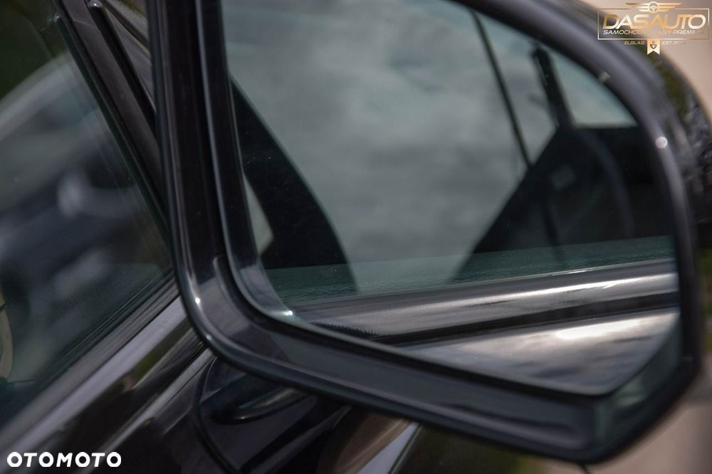Volvo V90 D5 SCR AWD Inscription - 38