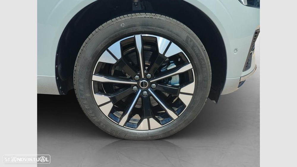 Volvo XC 60 2.0 T6 PHEV Plus Bright AWD - 11