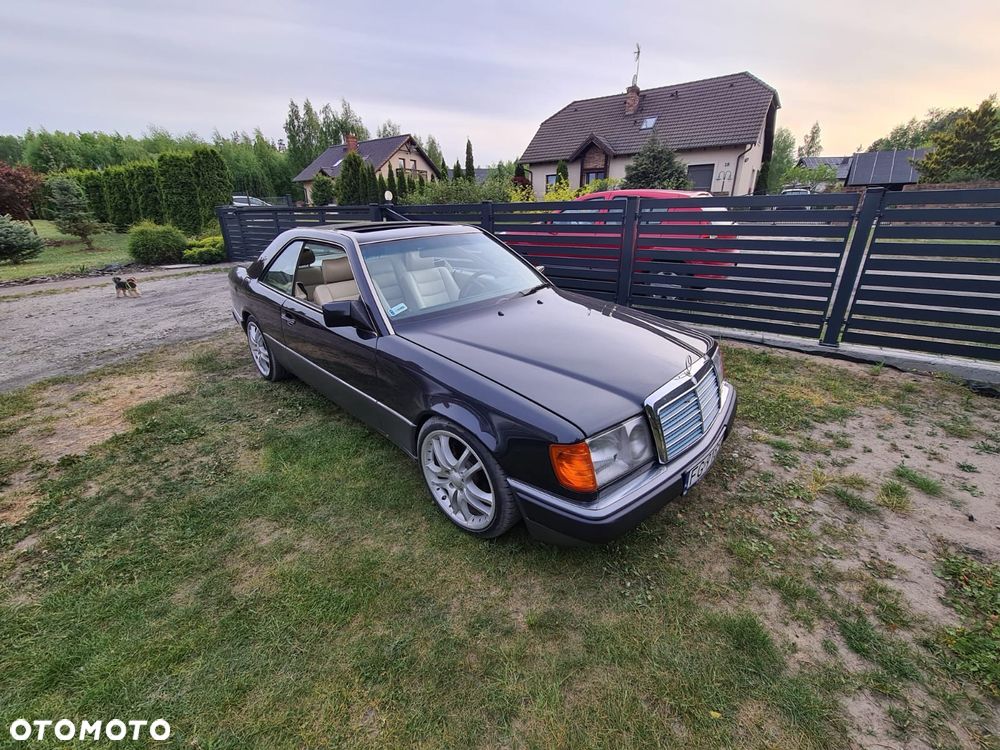 Mercedes-Benz W124 (1984-1993) - 16