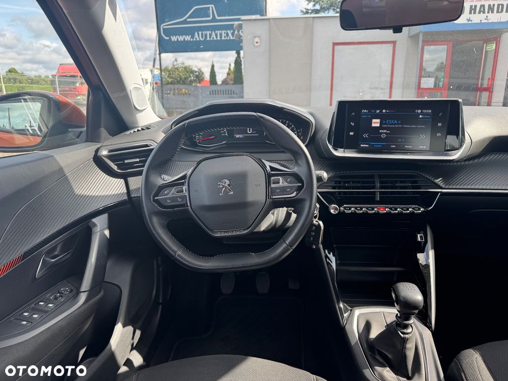 Peugeot 2008 - 15