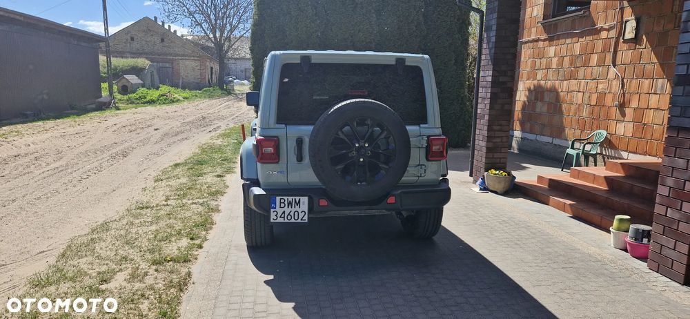 Jeep Wrangler - 9