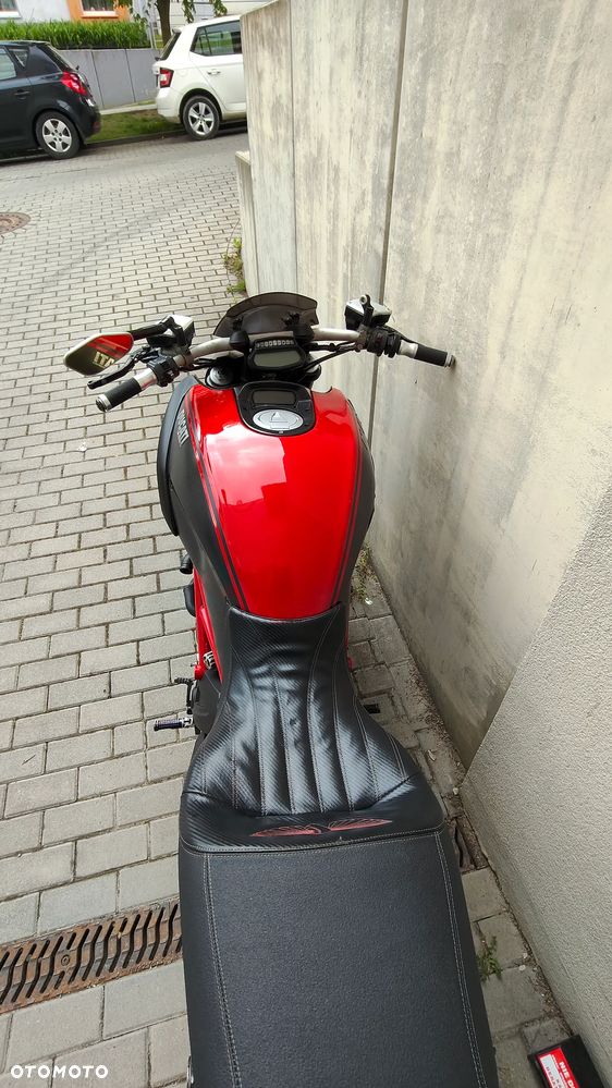 Ducati Diavel - 16