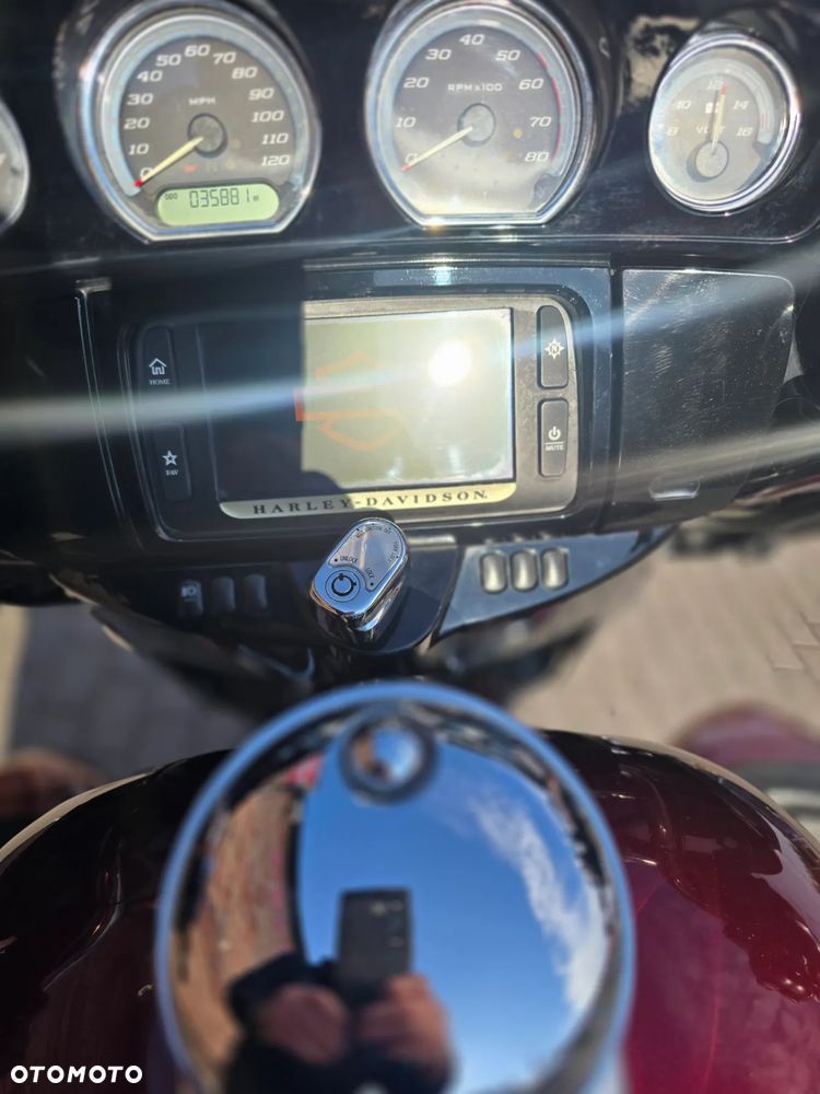 Harley-Davidson Touring Ultra Limited - 24