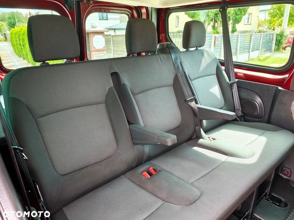 Renault Trafic 2.0 dCi Escapade - 27