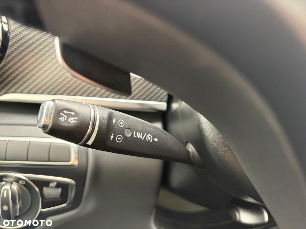 Mercedes-Benz Klasa V 300 d 4-Matic Avantgarde 9G-Tronic (d³ugi) - 36