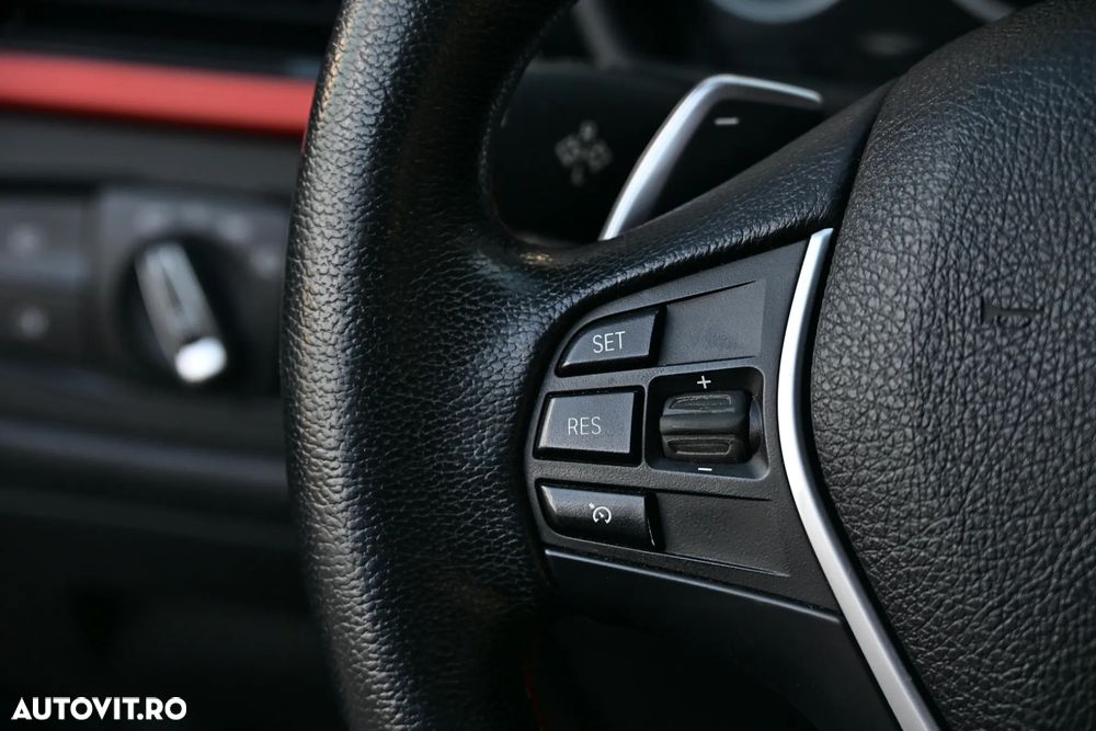 BMW Seria 3 320d DPF Aut. - 12