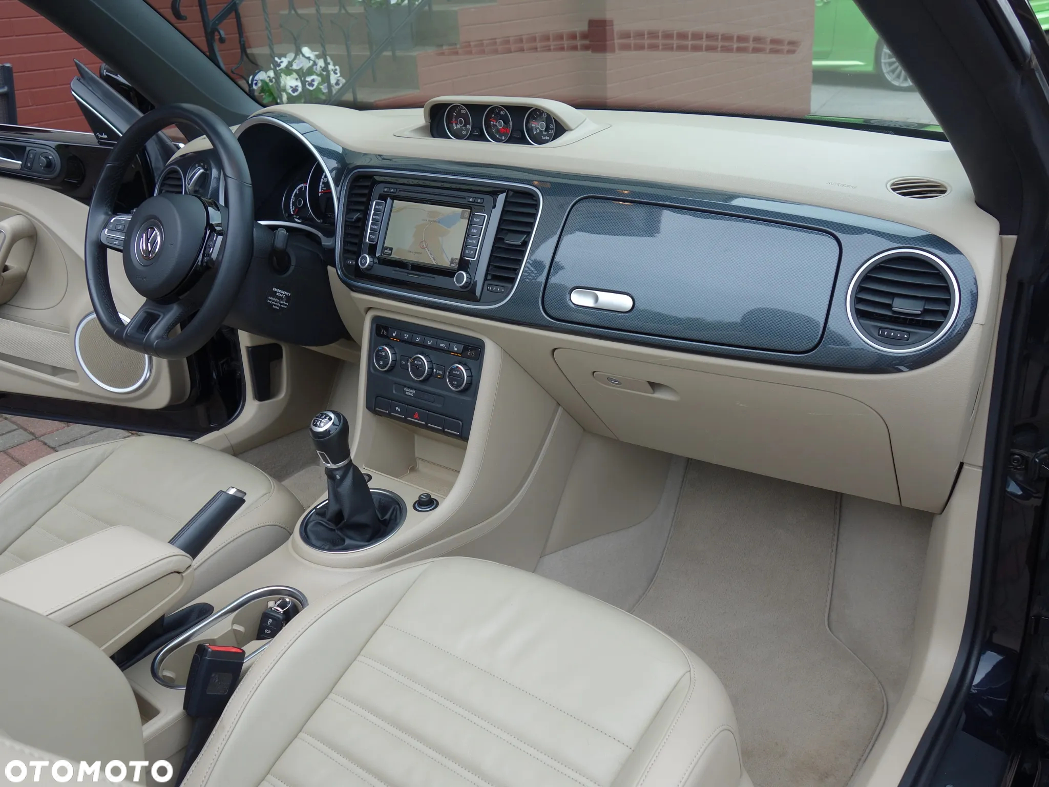 Volkswagen New Beetle - 20
