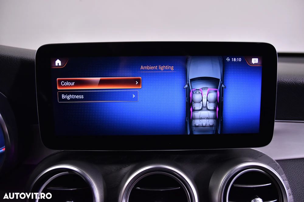 Mercedes-Benz GLC 300 d 4MATIC - 22