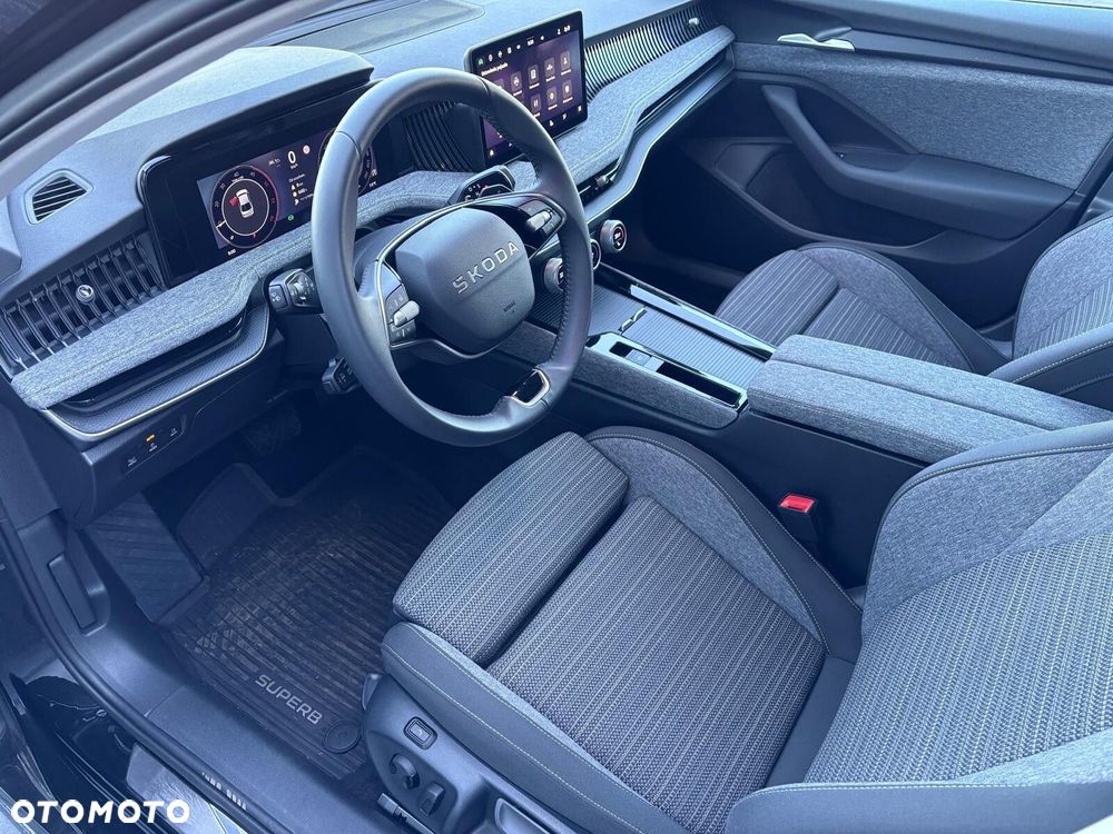 Skoda Superb 2.0 TDI SCR Selection DSG - 10