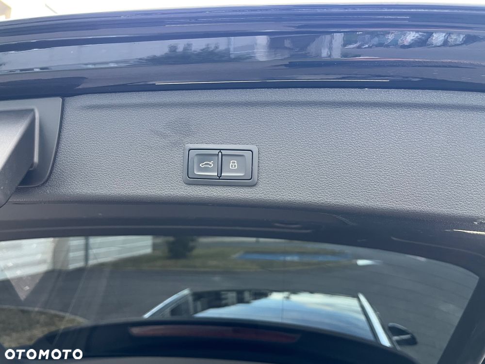 Audi A4 Avant 2.0 TDI S tronic quattro - 22
