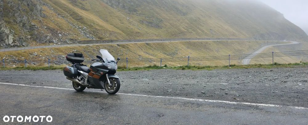 Yamaha FJR - 8
