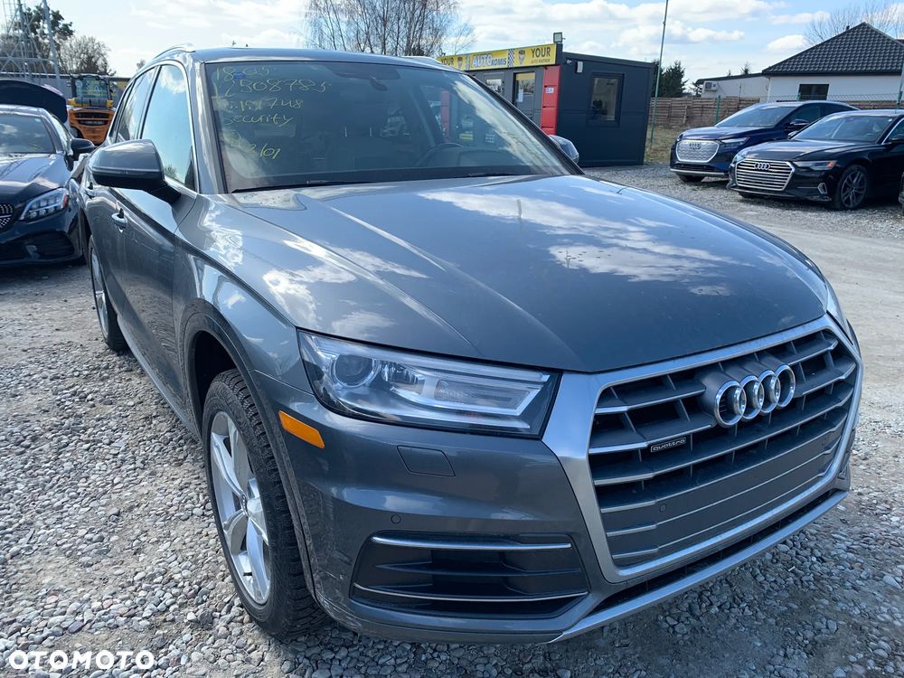 Audi Q5 2.0 TFSI Quattro S tronic design - 2