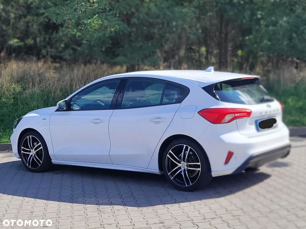 Ford Focus - 6