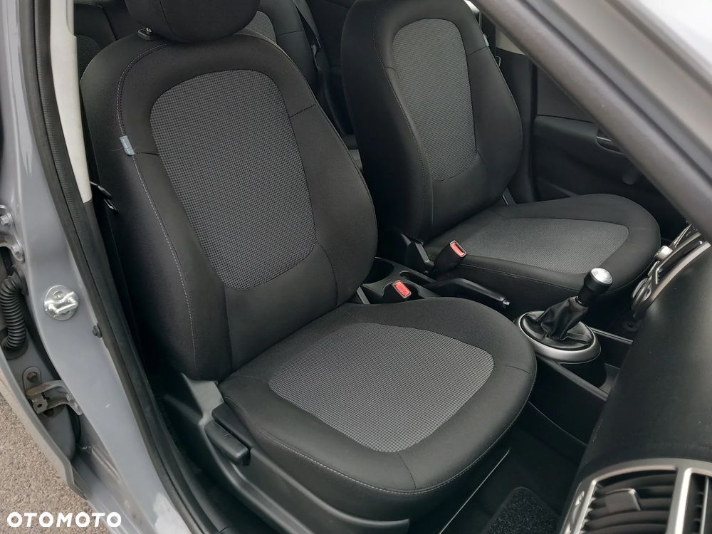 Hyundai i20 1.25 Comfort - 10