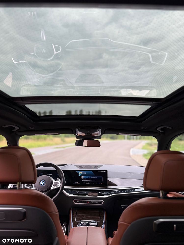 BMW X5 xDrive50e - 24