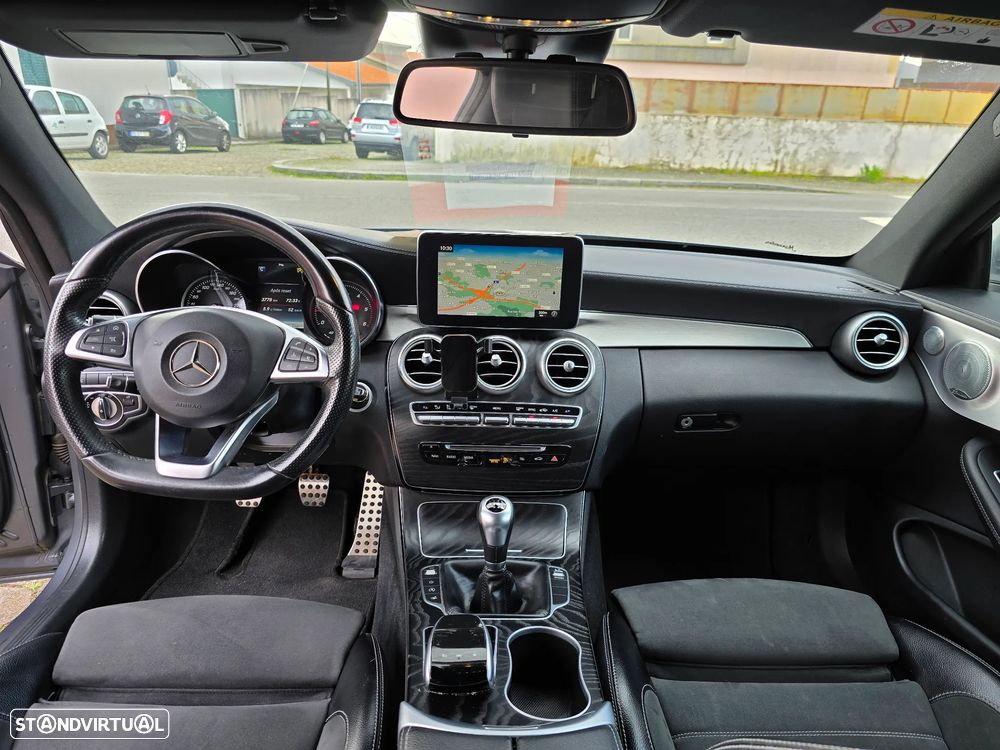 Mercedes-Benz C 220 d Coupe AMG Line - 25