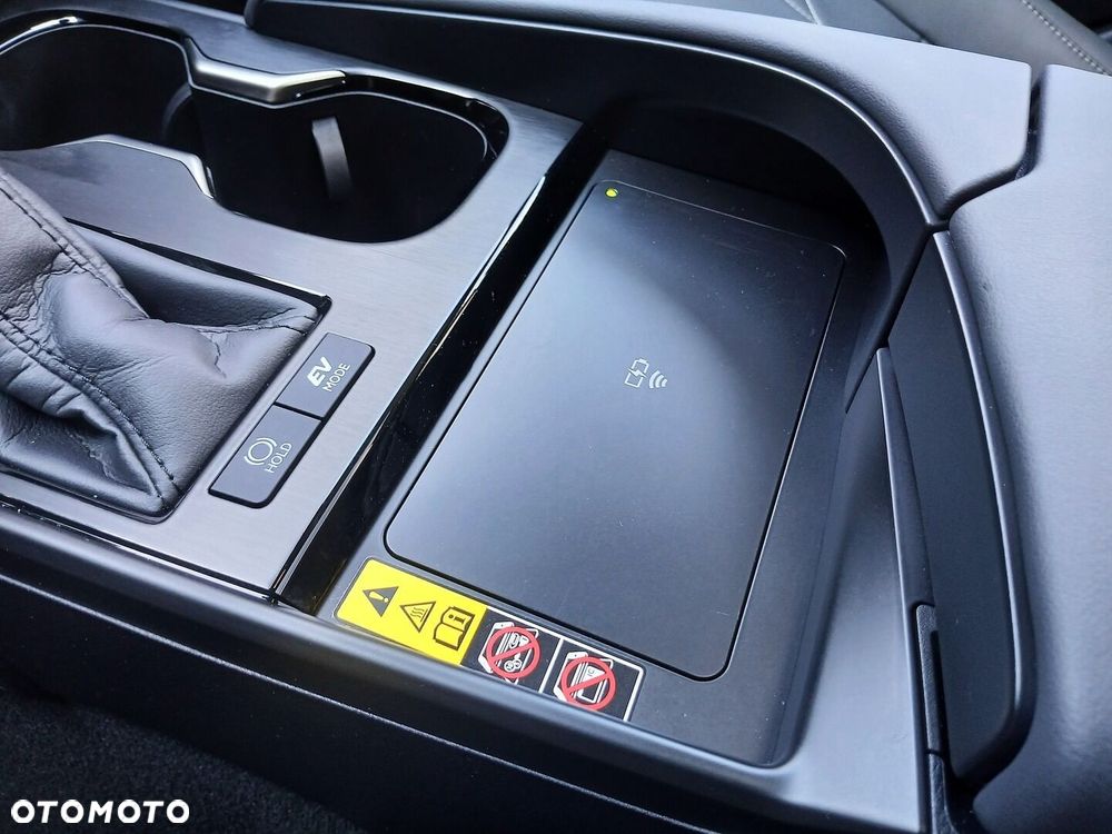 Lexus ES - 22