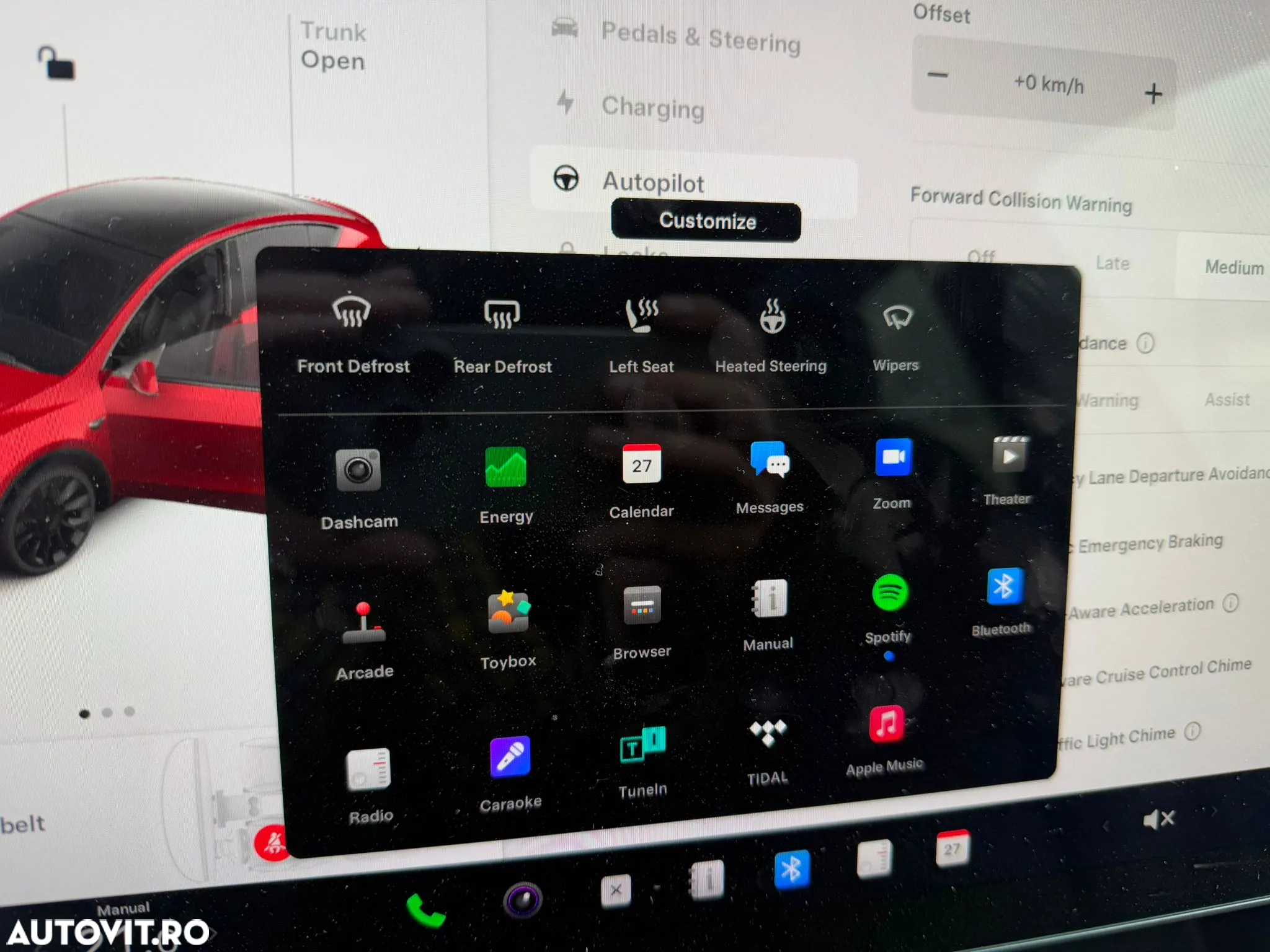 Tesla Model Y Long Range Dual Motor AWD - 23