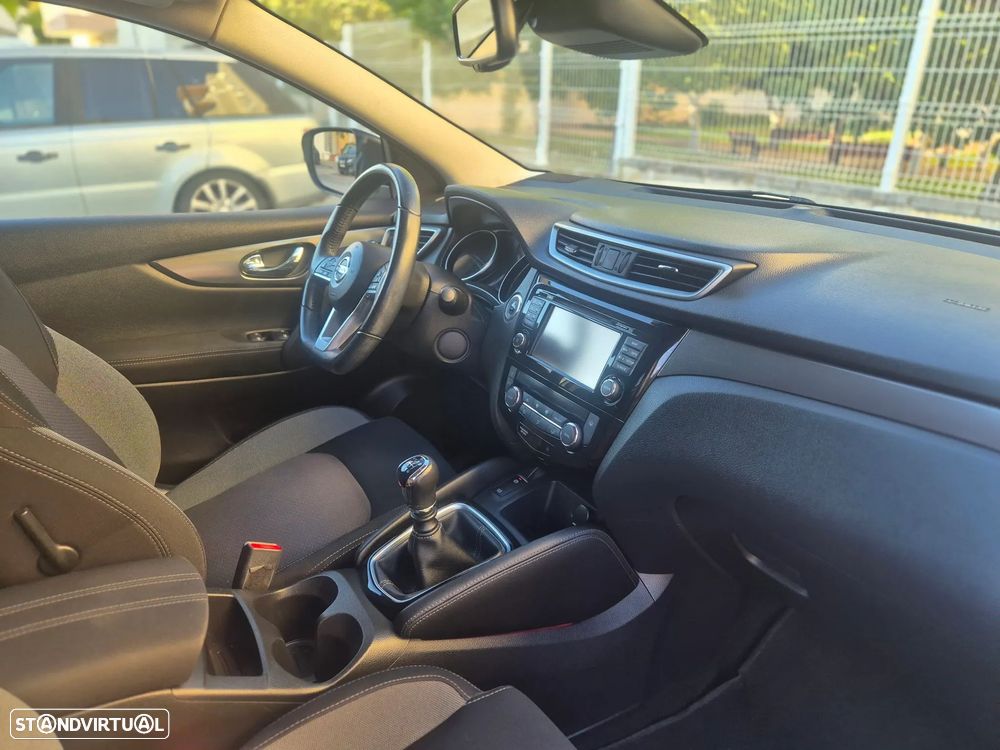 Nissan Qashqai 1.5 dCi N-Connecta - 8