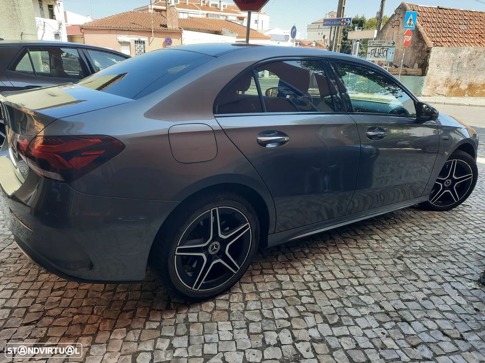 Mercedes-Benz A 250 Limousine e 8G-DCT AMG Line - 7