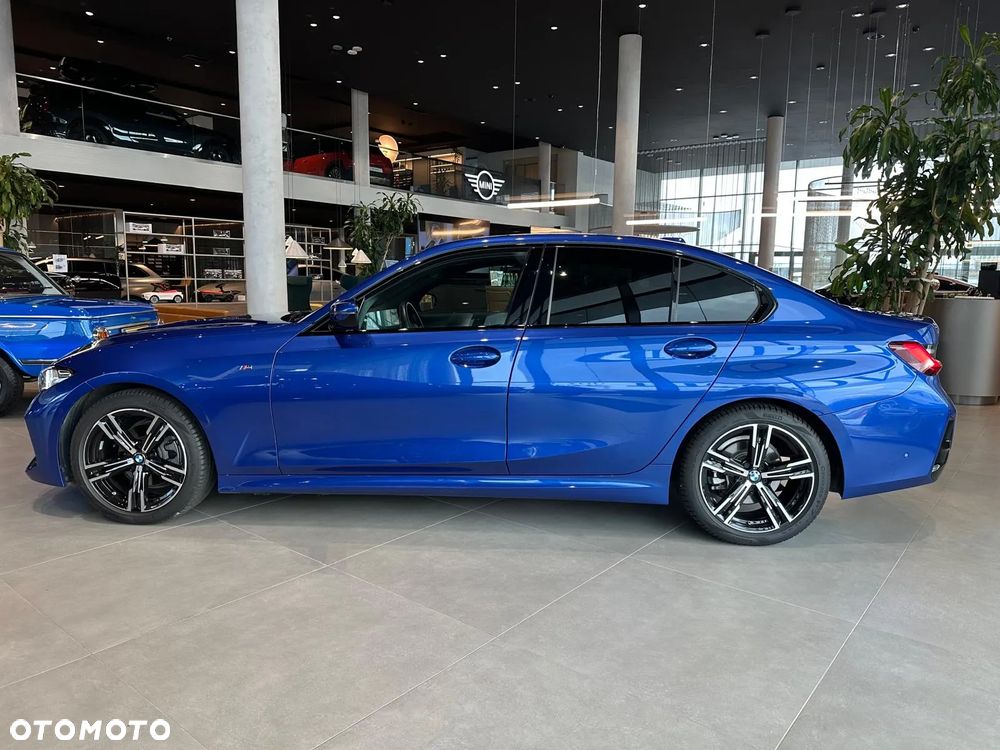 BMW Seria 3 320i M Sport - 4