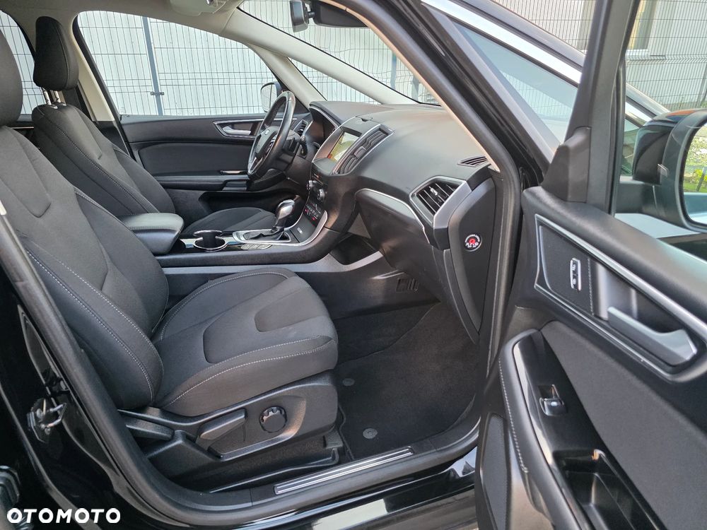 Ford S-Max 2.0 EcoBlue Titanium - 11