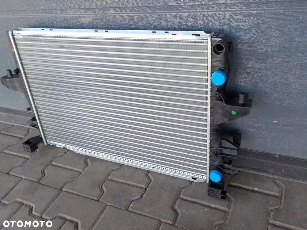 VW T5 1.9 TDI CHŁODNICA WODY - 2